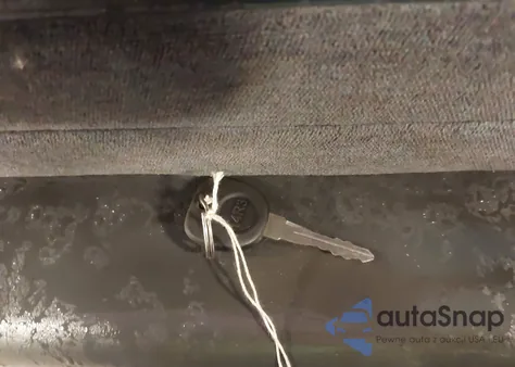 2000 GMC Sonoma Sls z USA, uszkodzony, nr VIN 1GTCS1458YK235703